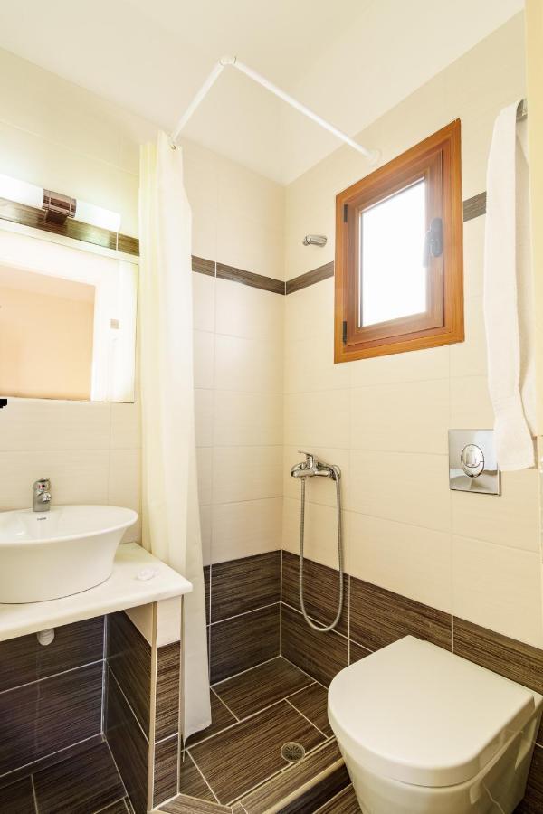 סקירוס Irini Studios מראה חיצוני תמונה