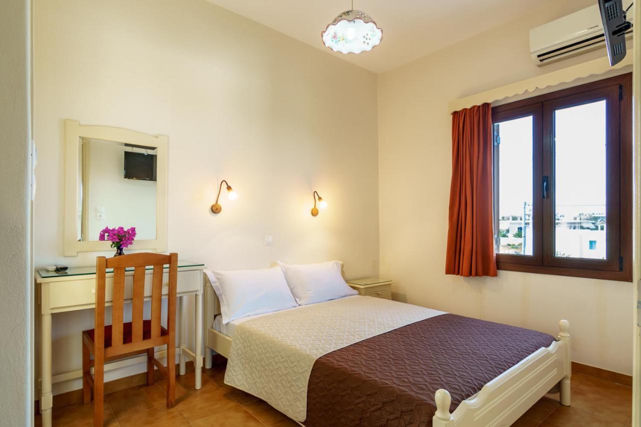 סקירוס Irini Studios מראה חיצוני תמונה