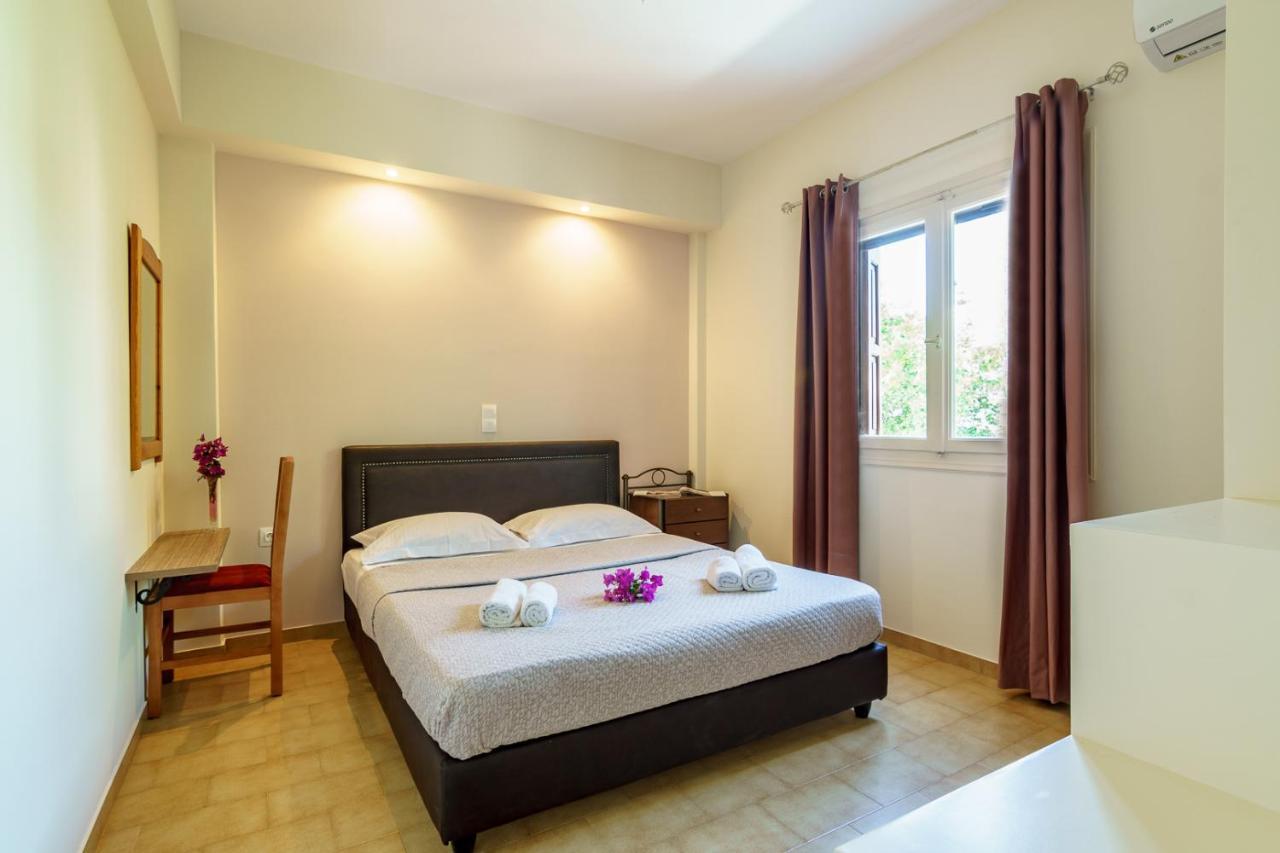 סקירוס Irini Studios מראה חיצוני תמונה
