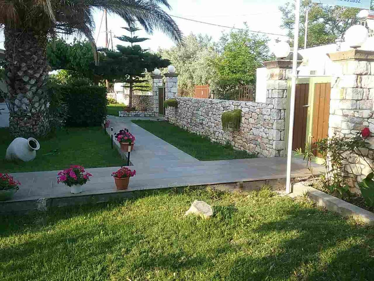 סקירוס Irini Studios מראה חיצוני תמונה